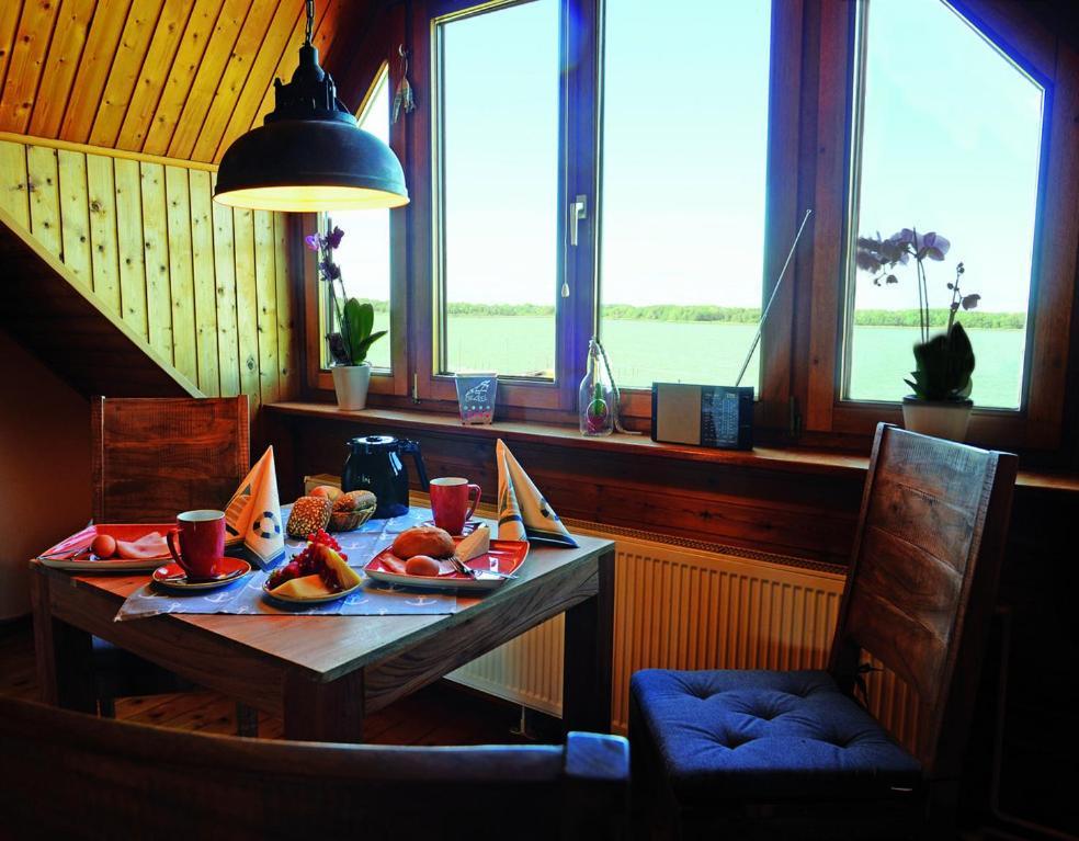 Blick Auf Den Bodden Daire Ribnitz-Damgarten Dış mekan fotoğraf